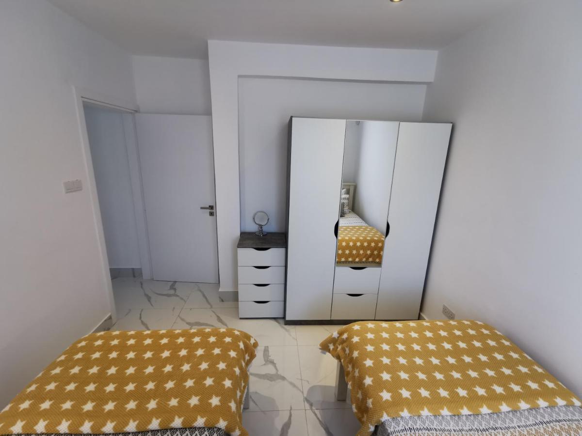 Paphos Gardens Apartment Luaran gambar